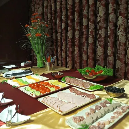 Villa Legends Chambers By Grand Pier Boutique Trade Location, 4 Star With Unique Historical Themes Decors With Free Breakfast Only For King And Minim 4 Nights *