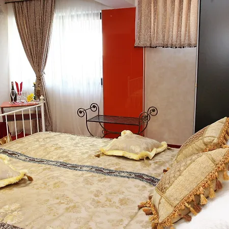 Legends Chambers By Grand Pier Boutique Trade Location, 4 Star With Unique Historical Themes Decors With Free Breakfast Only For King And Minim 4 Nights Villa