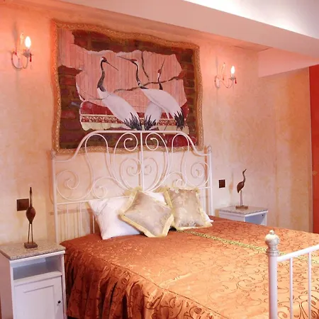 빌라 Legends Chambers By Grand Pier Boutique Trade Location, 4 Star With Unique Historical Themes Decors With Free Breakfast Only For King And Minim 4 Nights *