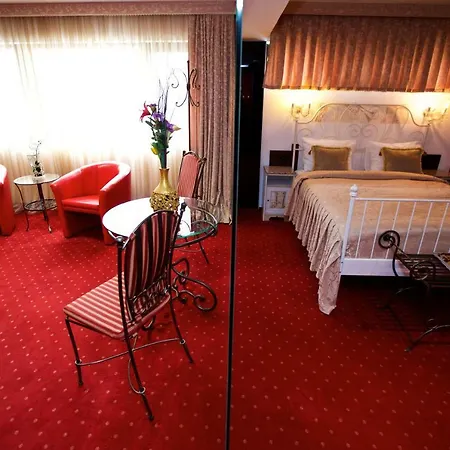 빌라 Legends Chambers By Grand Pier Boutique Trade Location, 4 Star With Unique Historical Themes Decors With Free Breakfast Only For King And Minim 4 Nights