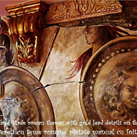 בית אירוח Legends Chambers By Grand Pier Boutique