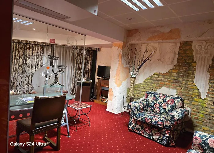 Legends Chambers By Grand Pier Boutique בוקרשט