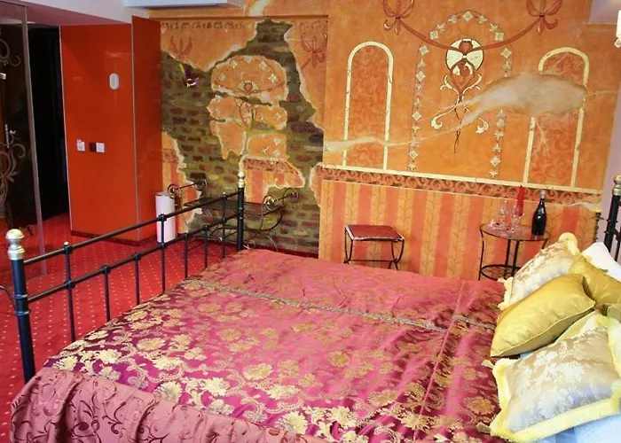 Legends Chambers By Grand Pier Boutique Trade Location, 4 Star With Unique Historical Themes Decors With Free Breakfast Only For King And Minim 4 Nights *