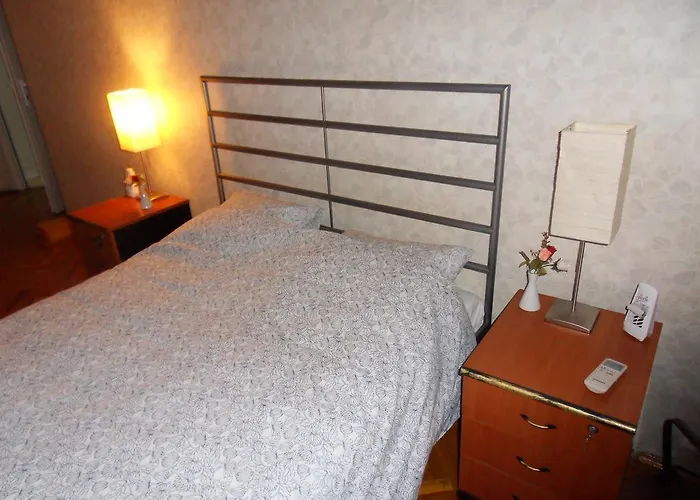 Вілла Legends Chambers By Grand Pier Boutique Trade Location, 4 Star With Unique Historical Themes Decors With Free Breakfast Only For King And Minim 4 Nights